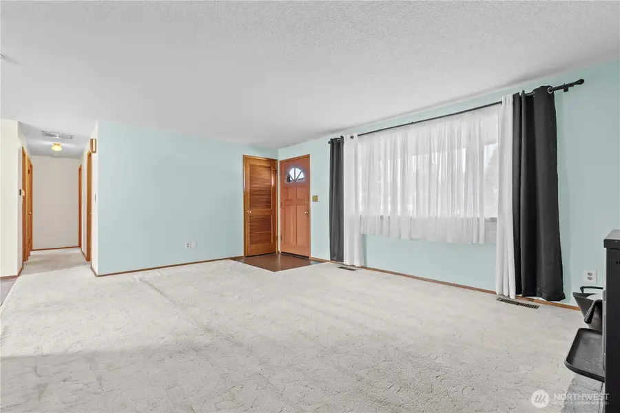 19421 Aurora Drive E, Spanaway, WA 98387 - #3