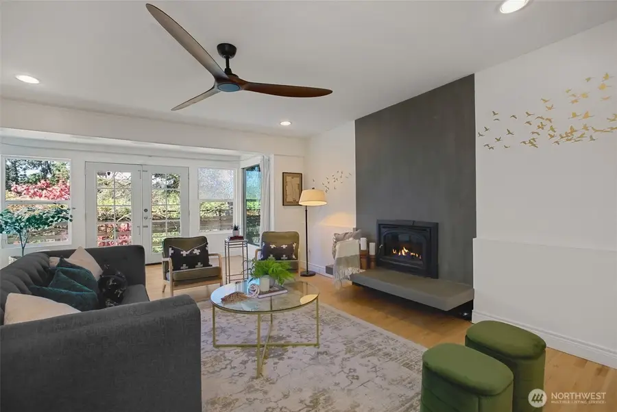 6339 21st Avenue Sw, Seattle, WA 98106 - #3