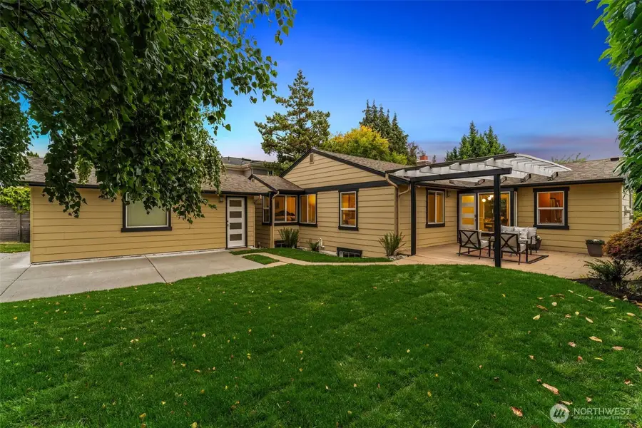 124 6th Avenue, Kirkland, WA 98033 - #3