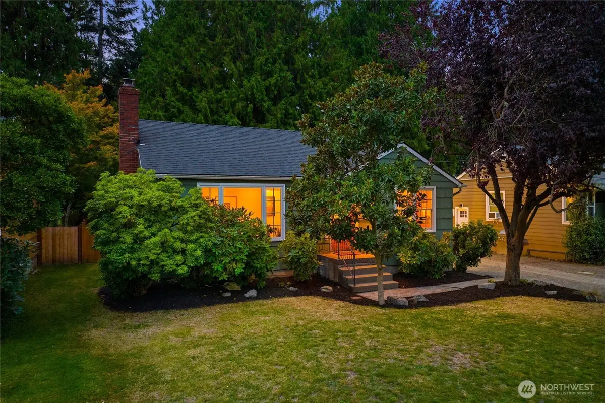 7723 33rd Ave Ne, Seattle, WA 98115 - #1