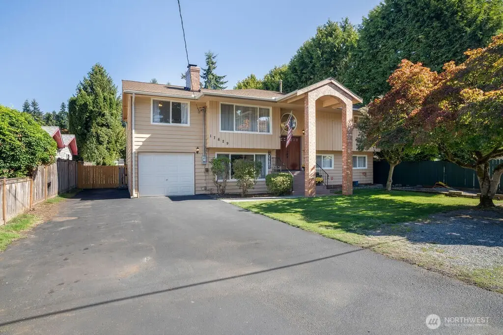 17629 72nd Avenue W, Edmonds, WA 98026 - #1