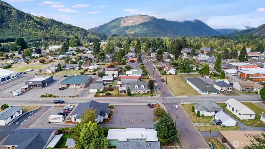 173 Division Avenue, Morton, WA 98356 - #2