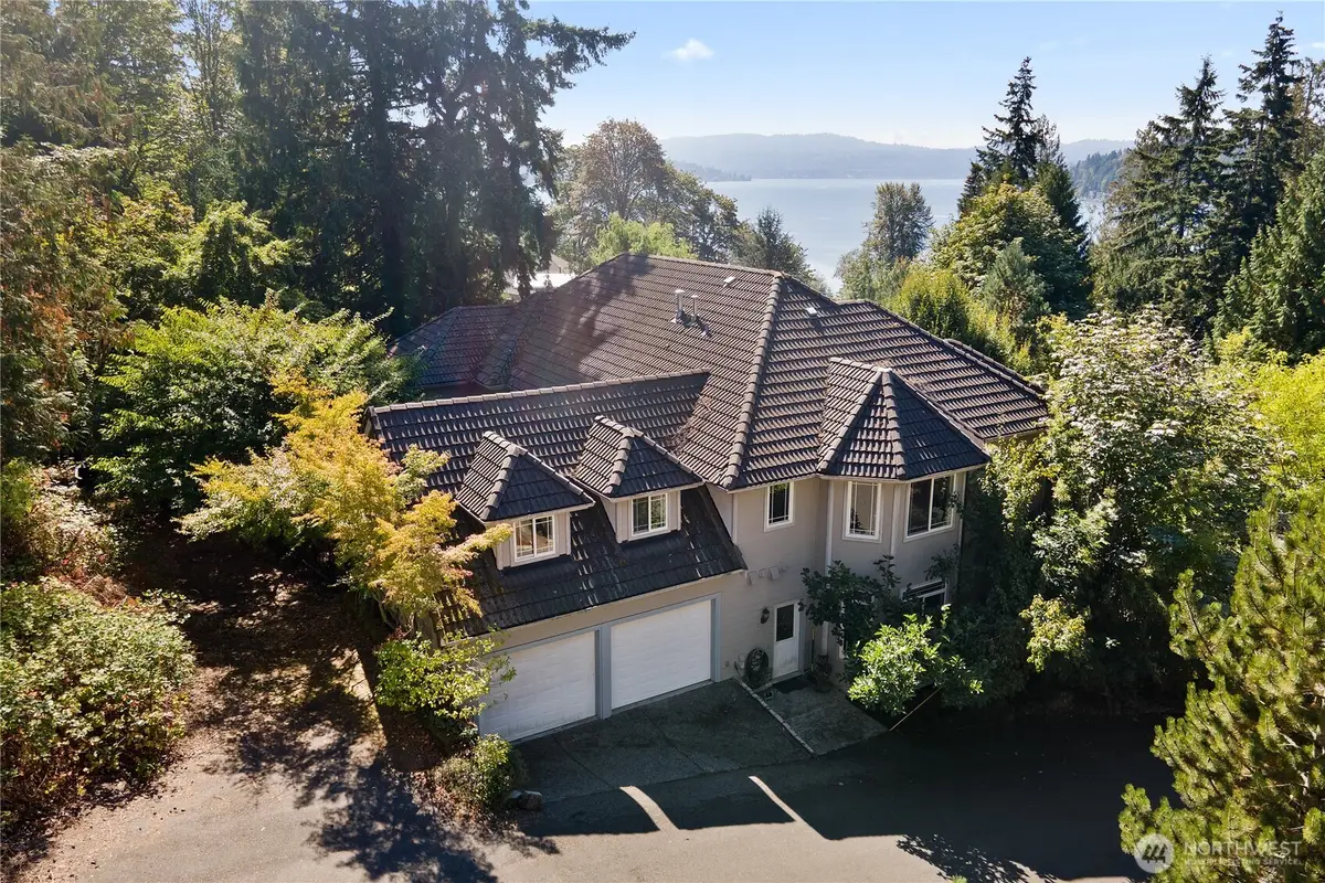 19627 NE 33rd Place, Sammamish, WA 98074 - #1