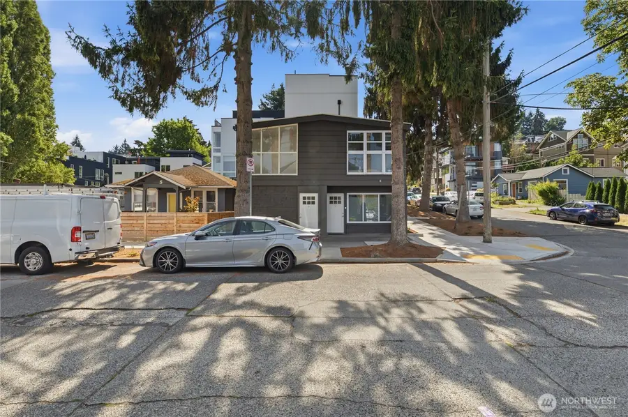 1 Dravus Street, Seattle, WA 98109 - #3