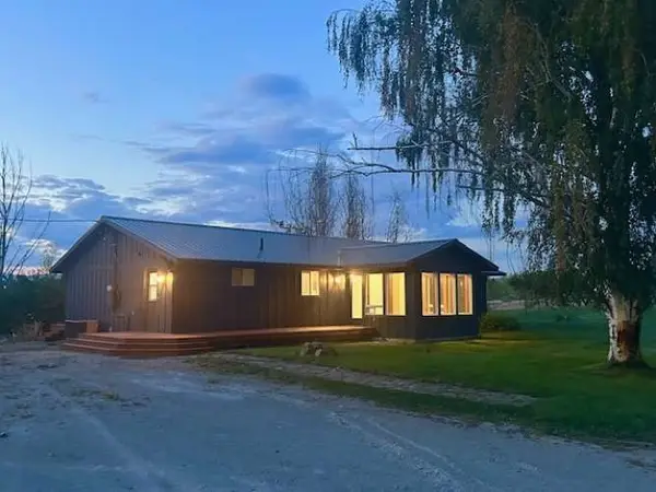 1893 Pine Creek Road, Tonasket, WA 98855