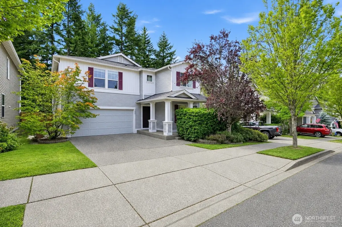 7825 Cortland Avenue Se, Snoqualmie, WA 98065 - #1