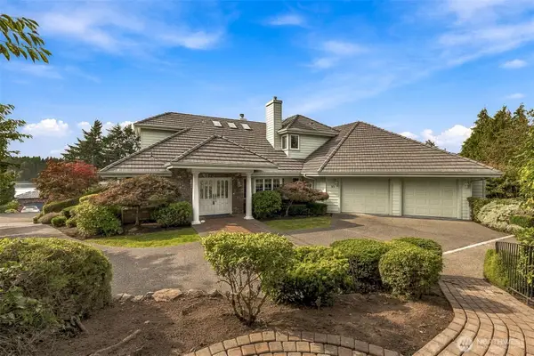 55 Chapman Loop, Steilacoom, WA 98388