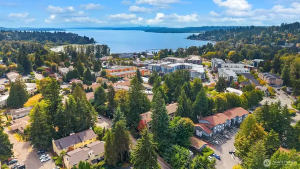 12021 100th Avenue Ne #C3, Kirkland, WA 98034