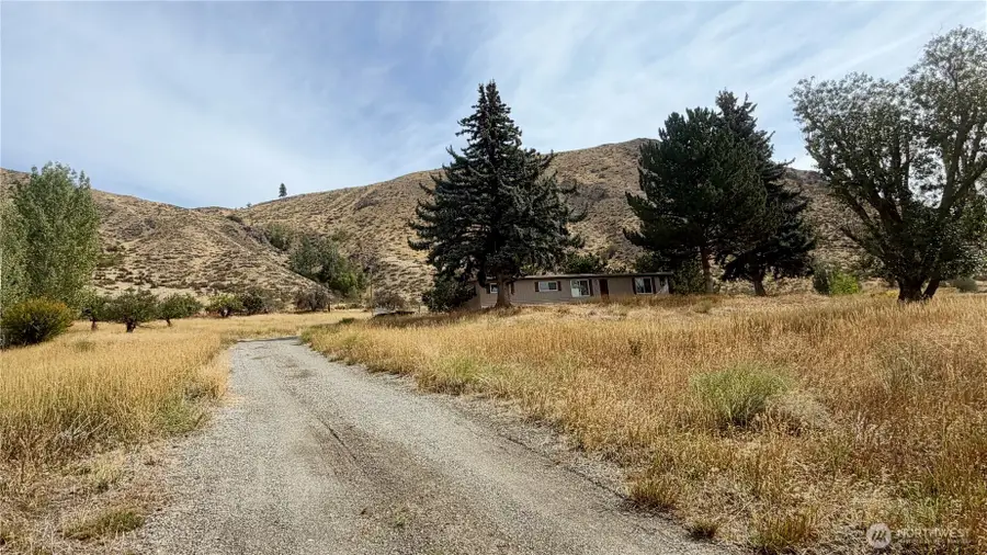 762 Twisp-winthrop Eastside Road, Winthrop, WA 98862 - #2
