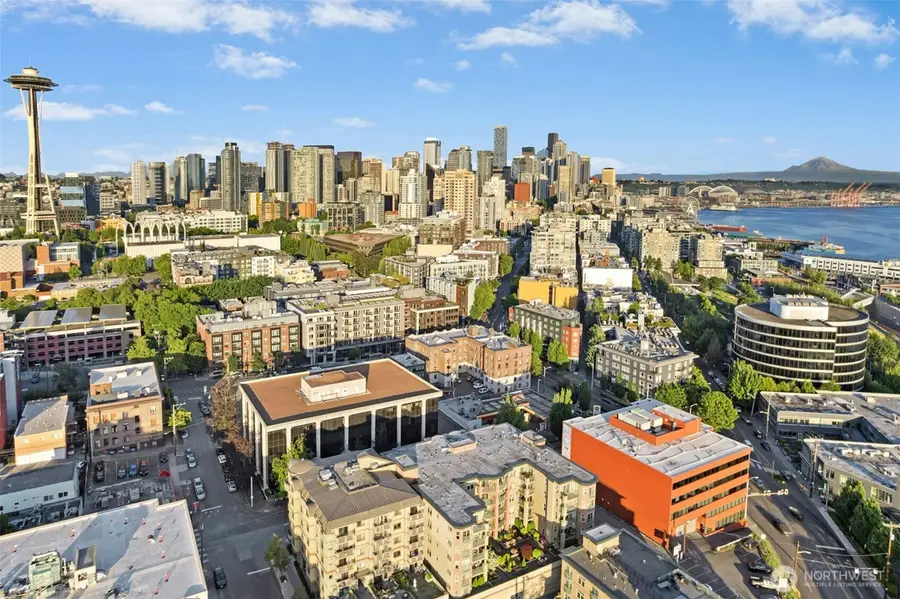 133 Queen Anne Avenue N #304, Seattle, WA 98109 - #2