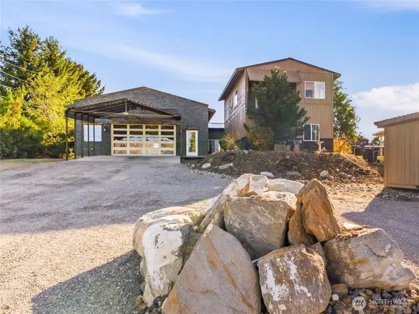 103 S Houston Avenue, East Wenatchee, WA 98802