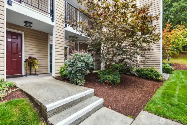 5000 NW Village Park Drive #C119, Issaquah, WA 98027