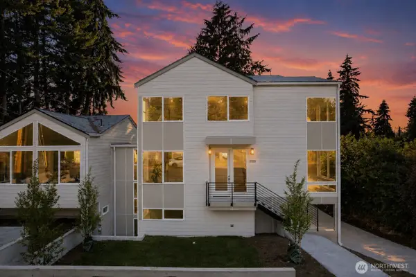 12751 37th Avenue Ne, Seattle, WA 98125