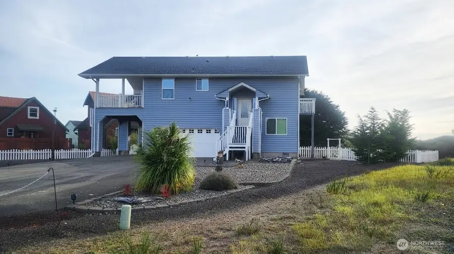 320 Marina Court, Ocean Shores, WA 98569 - #3