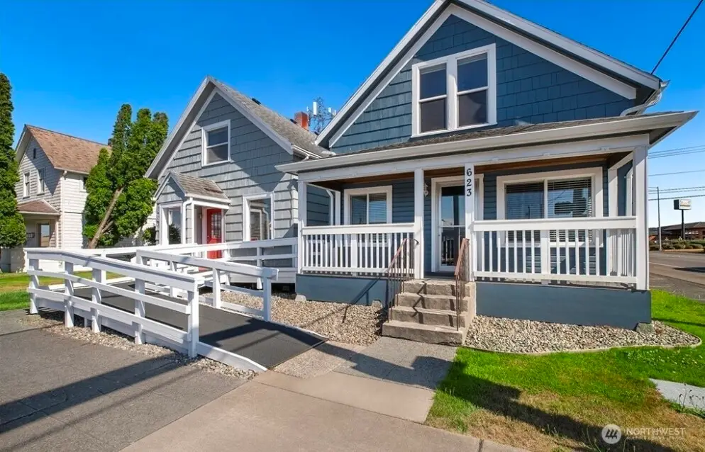 623 W Market Street, Aberdeen, WA 98520 - #1