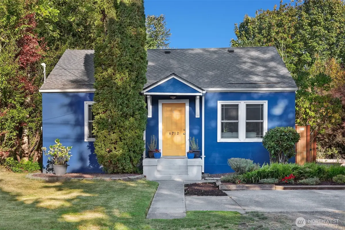 6712 18th Avenue Sw, Seattle, WA 98106 - #1