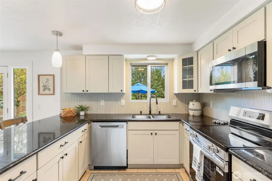 10229 27th Drive Se, Everett, WA 98208 - #3