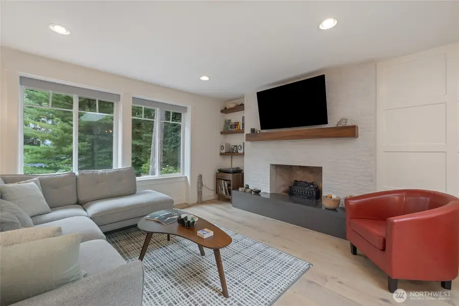 3617 12th Avenue Nw, Gig Harbor, WA 98335 - #3