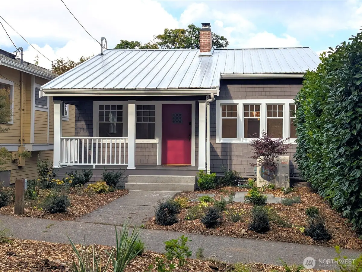 1713 33rd Avenue, Seattle, WA 98122 - #1