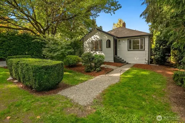 3042 NE 94th Street, Seattle, WA 98115