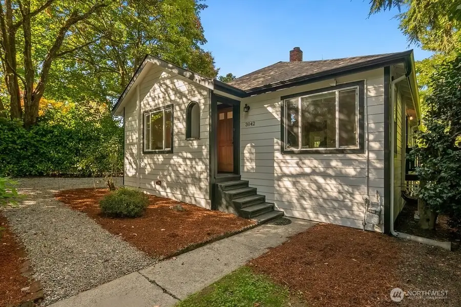 3042 NE 94th Street, Seattle, WA 98115 - #3