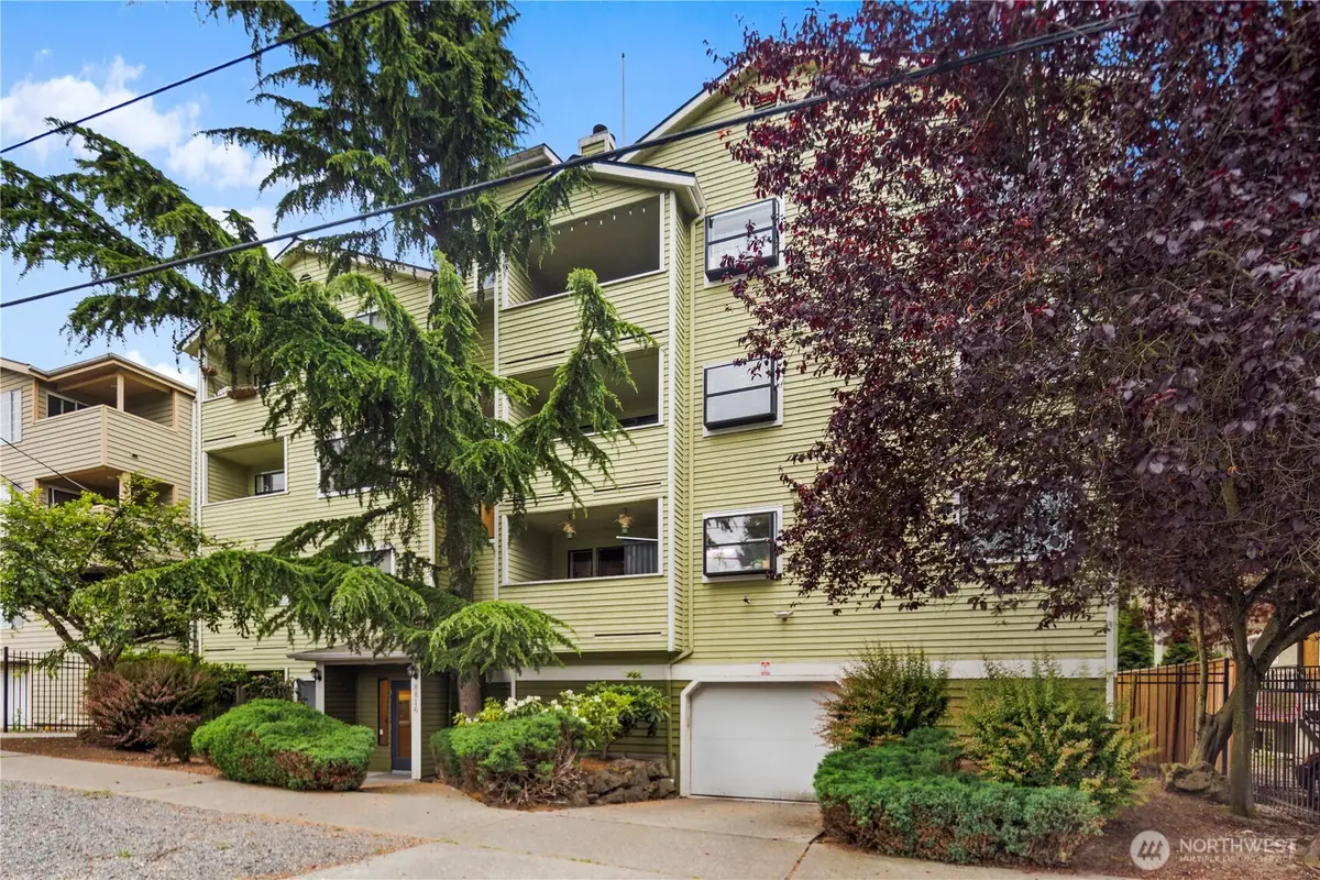 8816 Nesbit Avenue N #302, Seattle, WA 98103 - #1