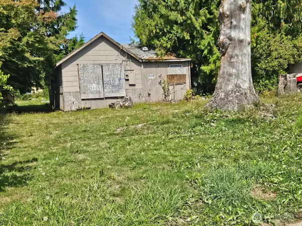 911 Miller Street, Kelso, WA 98626