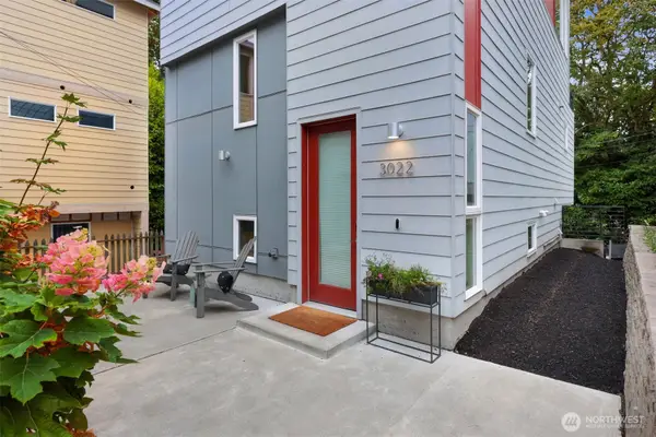 3022 4th Avenue W, Seattle, WA 98119