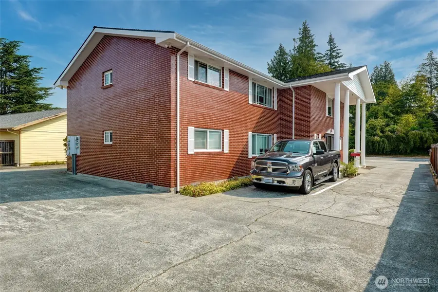 8806 3rd Avenue Se, Everett, WA 98208 - #3