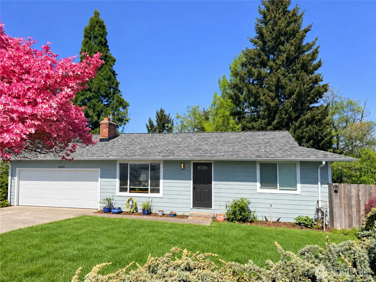 2209 24th Avenue Se, Puyallup, WA 98374 - #1