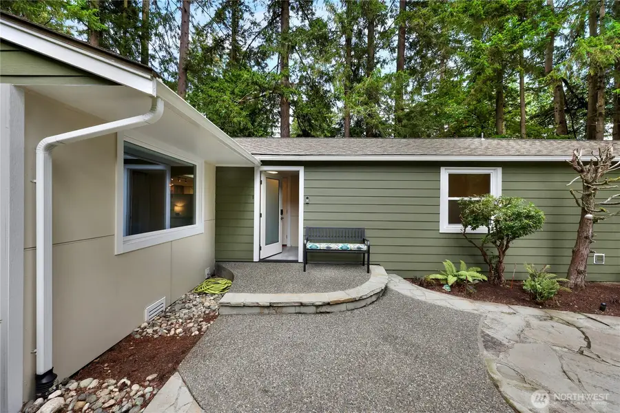 18934 Forest Park Drive Ne, Lake Forest Park, WA 98155 - #3