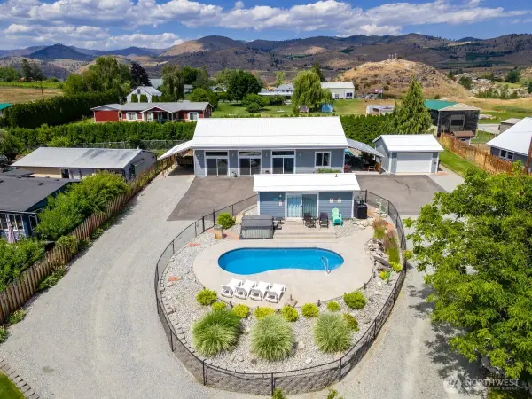 117 Wells Avenue, Manson, WA 98831