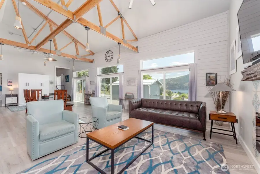 117 Wells Avenue, Manson, WA 98831 - #2