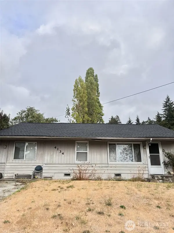 4134 W M Street, Bremerton, WA 98312