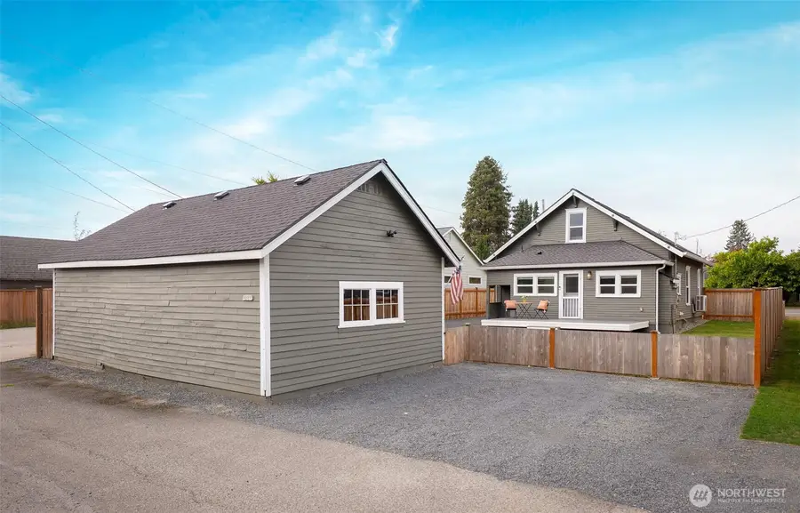 1924 4th Street, Marysville, WA 98270 - #2