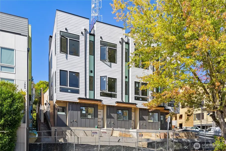 1535 19th Avenue, Seattle, WA 98122 - #2