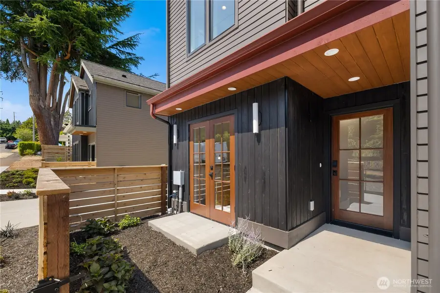 270 Fulton Street, Seattle, WA 98109 - #3