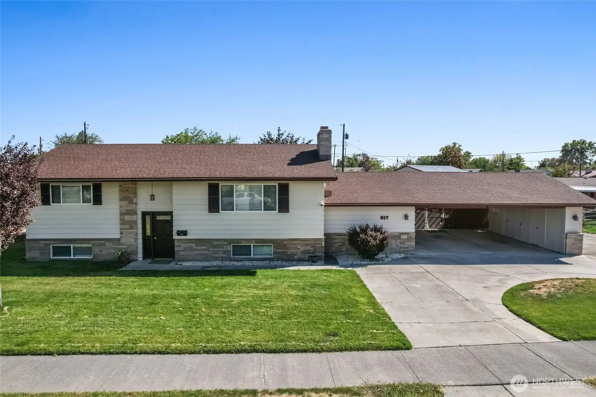 917 S Dahlia Drive, Moses Lake, WA 98837 - #1