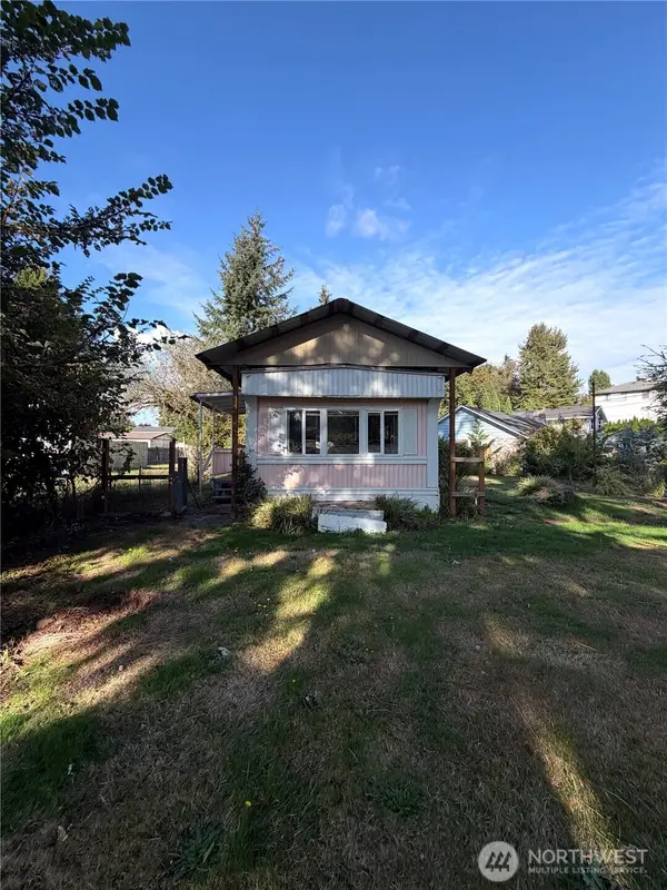 4563 SE Foss Road, Port Orchard, WA 98366