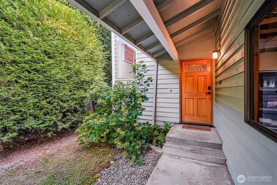 811 NE 57th Street, Seattle, WA 98105 - #2
