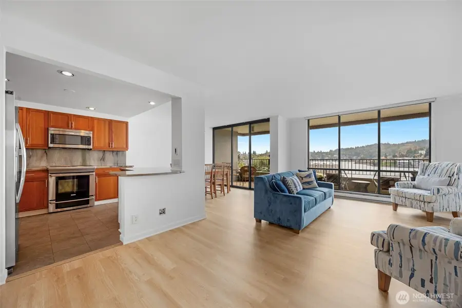 6533 Seaview Avenue Nw #710A, Seattle, WA 98117 - #2