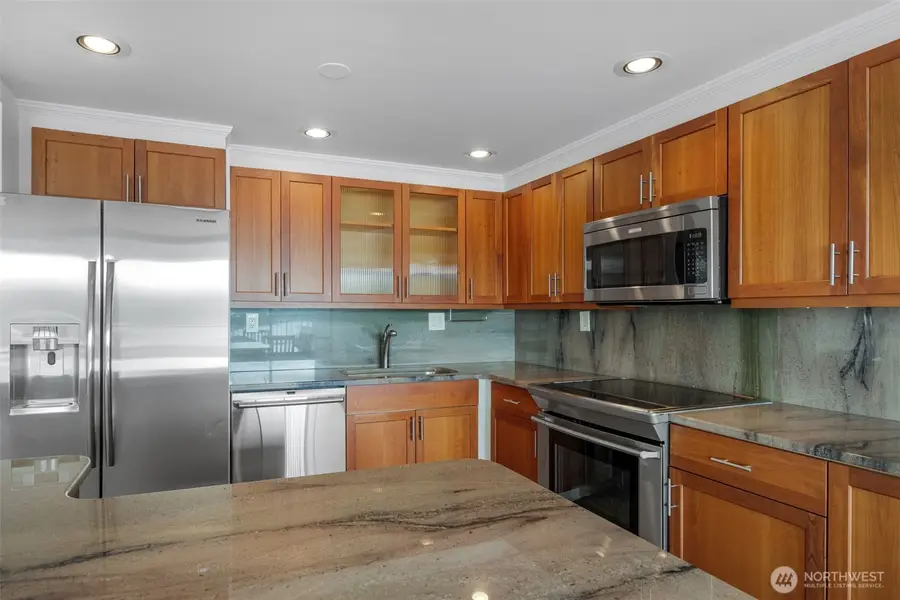 6533 Seaview Avenue Nw #710A, Seattle, WA 98117 - #3