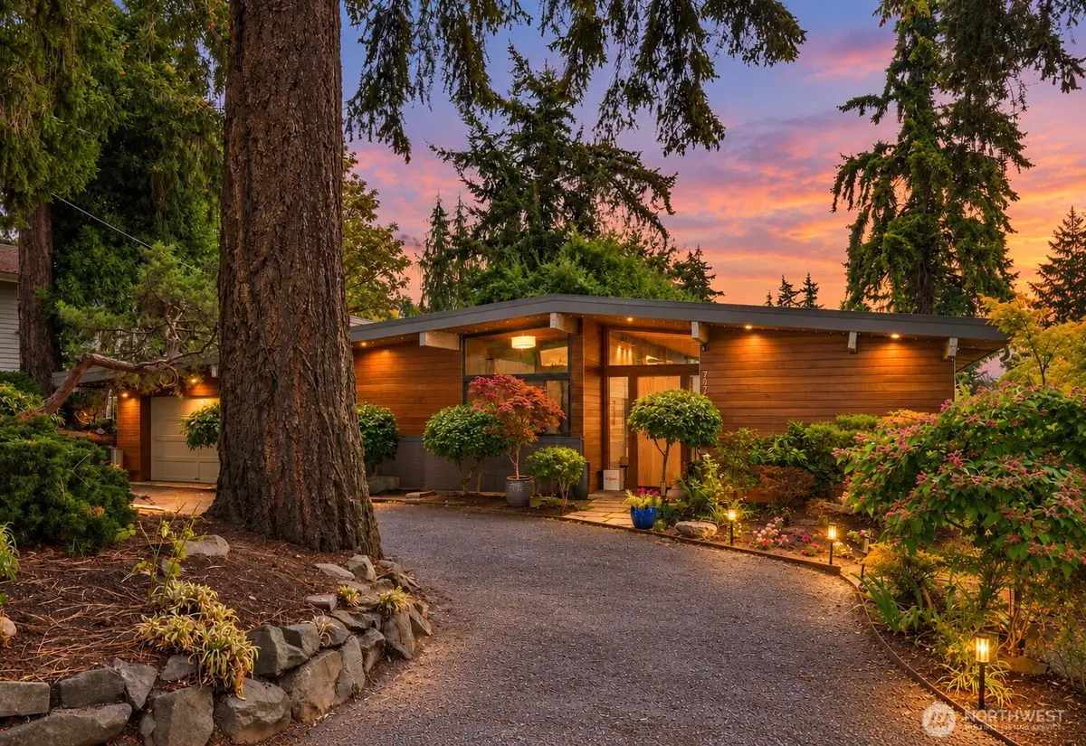 7529 SE 40th Street, Mercer Island, WA 98040 - #1