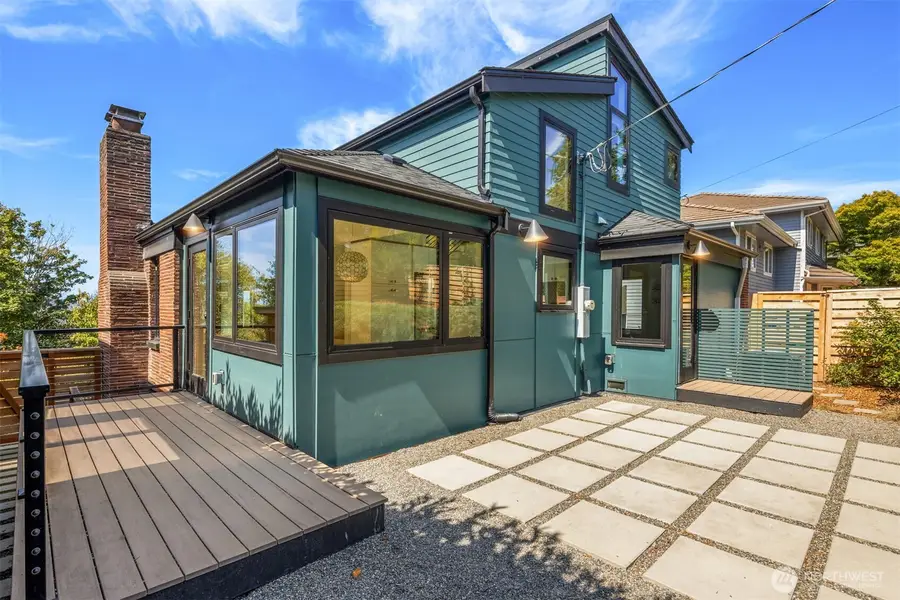 4002 12th Avenue S, Seattle, WA 98108 - #3