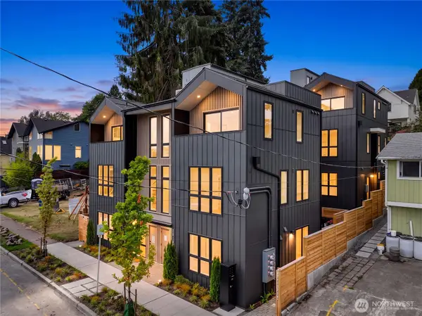 4511 34th Avenue S, Seattle, WA 98118