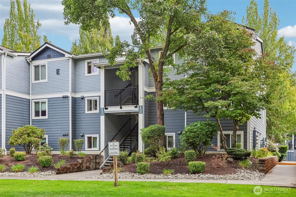 250 NW Dogwood Street #E104, Issaquah, WA 98027 - #1