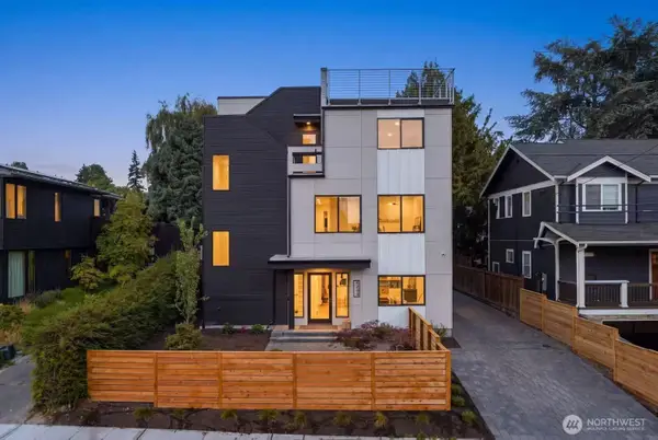 6208 43rd Avenue Ne, Seattle, WA 98115