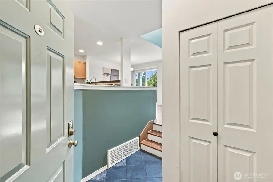 8828 238th Street Sw #D, Edmonds, WA 98026 - #2