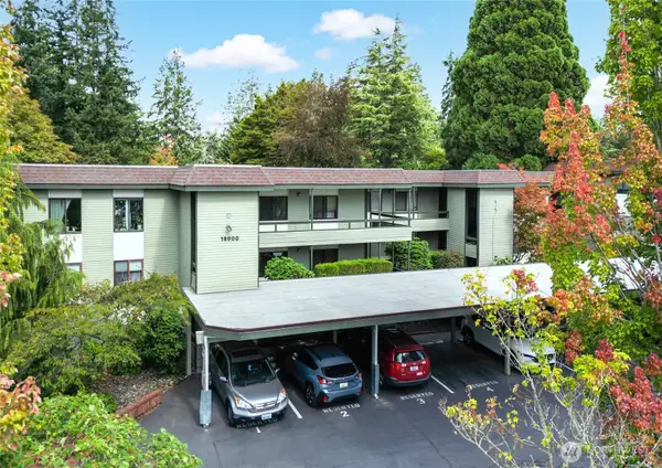 18900 8th Avenue Nw #203, Shoreline, WA 98177