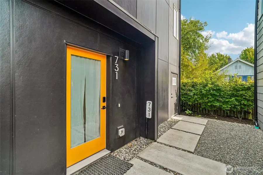 731 S Southern Street #6, Seattle, WA 98108 - #3